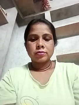 Snapshot of Shreya_pandit chatting on 02-20-26, 07:27 Shreya pandit online show from 02-20-26, 07:27