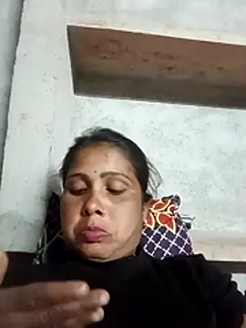 Snapshot of Shreya_pandit chatting on 02-14-26, 12:49 Shreya pandit online show from 02-14-26, 12:49