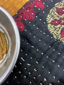 Pooja Love143 online show from 04-05-26, 05:52