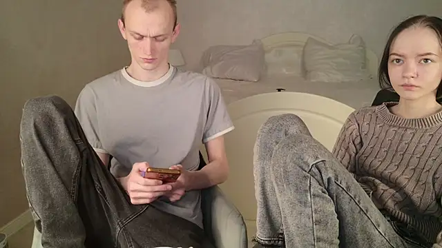 WeksaMur online show from 04-13-26, 07:07