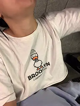 Val12777 online show from 04-08-26, 12:06