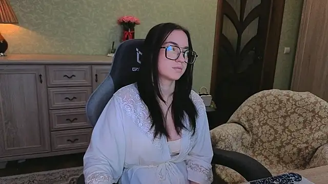 AnneAverry online show from 02-17-26, 10:12