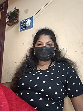 Snapshot of tamilsaisree chatting on 07-23-26, 06:15 tamilsaisree online show from 07-23-26, 06:15
