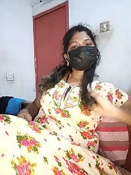 Snapshot of tamilsaisree chatting on 05-31-26, 06:09 tamilsaisree online show from 05-31-26, 06:09