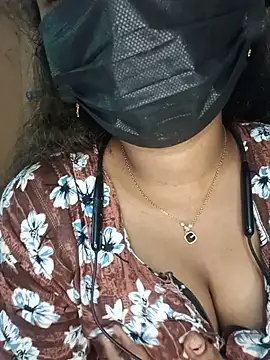 Snapshot of tamilsaisree chatting on 06-19-26, 05:46 tamilsaisree online show from 06-19-26, 05:46