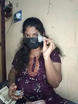 Snapshot of tamilsaisree chatting on 06-21-26, 04:57 tamilsaisree online show from 06-21-26, 04:57