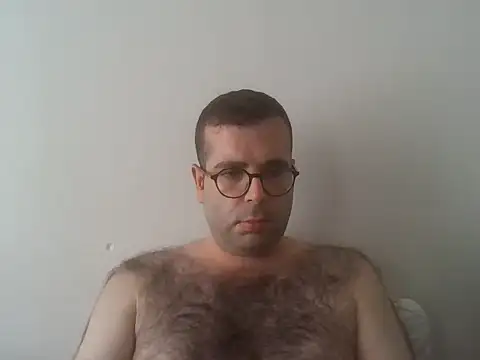 Snapshot of kkadam1 chatting on 08-05-26, 01:49 kkadam1 online show from 08-05-26, 01:49
