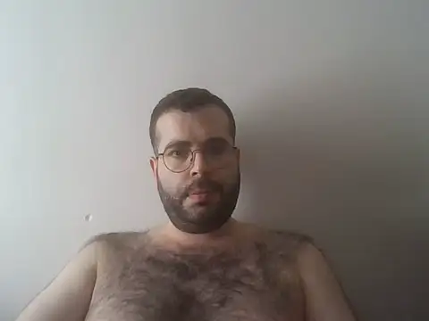 Snapshot of kkadam1 chatting on 04-22-26, 01:07 kkadam1 online show from 04-22-26, 01:07