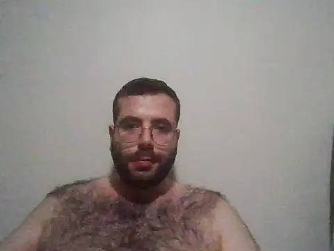 Snapshot of kkadam1 chatting on 05-16-26, 05:01 kkadam1 online show from 05-16-26, 05:01