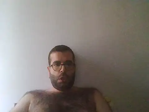 Snapshot of kkadam1 chatting on 07-06-26, 10:44 kkadam1 online show from 07-06-26, 10:44