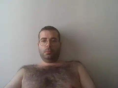 Snapshot of kkadam1 chatting on 05-28-26, 04:20 kkadam1 online show from 05-28-26, 04:20