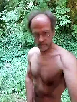 Snapshot of Quebec46 chatting on 06-19-26, 06:19 Quebec46 online show from 06-19-26, 06:19