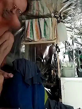 Snapshot of Quebec46 chatting on 07-24-26, 11:06 Quebec46 online show from 07-24-26, 11:06