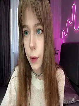 Moonliiine online show from 12-16-25, 05:55