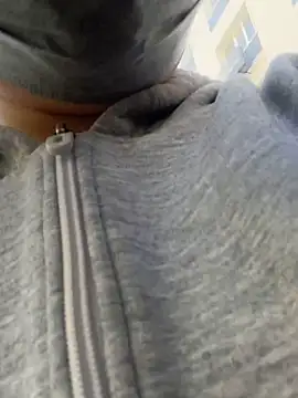 Sarah2127 online show from 04-08-26, 10:39