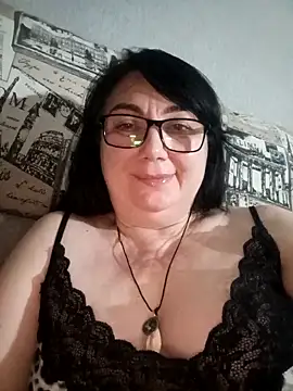 Snapshot of MariSwan222 chatting on 05-26-26, 08:29 MariSwan222 online show from 05-26-26, 08:29