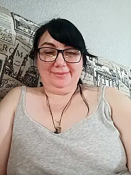 Snapshot of MariSwan222 chatting on 05-30-26, 12:11 MariSwan222 online show from 05-30-26, 12:11