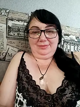 Snapshot of MariSwan222 chatting on 06-15-26, 12:05 MariSwan222 online show from 06-15-26, 12:05