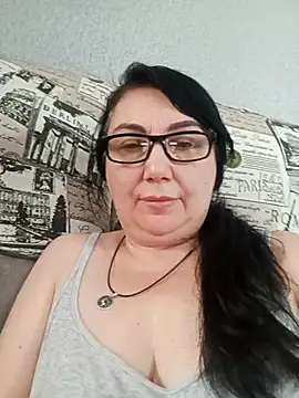 Snapshot of MariSwan222 chatting on 07-16-26, 07:16 MariSwan222 online show from 07-16-26, 07:16