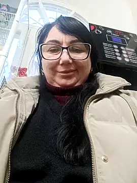 MariSwan222 online show from 02-10-26, 03:00