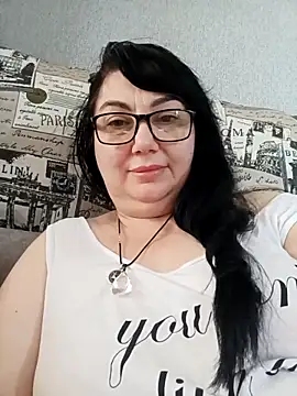 Snapshot of MariSwan222 chatting on 06-14-26, 06:14 MariSwan222 online show from 06-14-26, 06:14