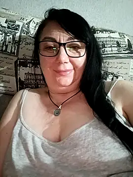 Snapshot of MariSwan222 chatting on 07-12-26, 08:42 MariSwan222 online show from 07-12-26, 08:42