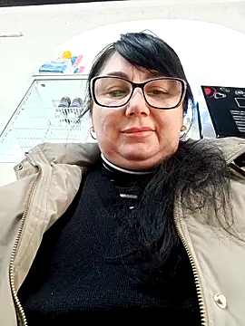 MariSwan222 online show from 03-01-26, 07:41