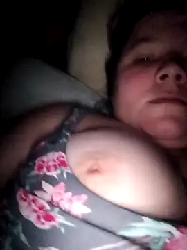 Franzinha2275 online show from 04-19-26, 04:57