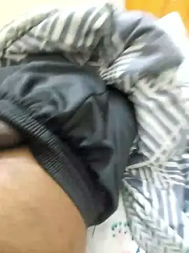 Snapshot of itsamitsing chatting on 01-13-26, 04:33 itsamitsing online show from 01-13-26, 04:33