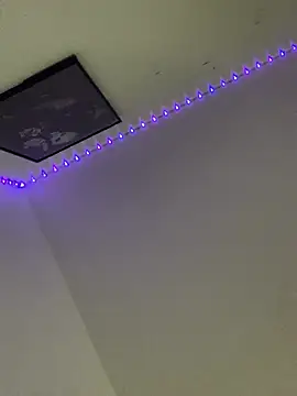 Melissaa00 online show from 04-02-26, 01:51