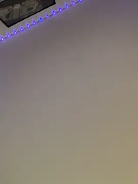 Melissaa00 online show from 04-15-26, 01:59