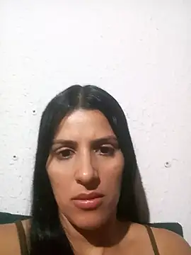 Fannyfoxfi online show from 04-25-26, 12:13