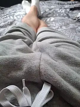 Ghost Pie online show from 04-04-26, 02:01