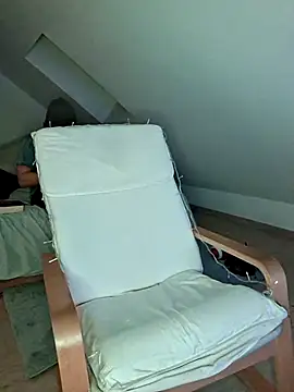 Ghost Pie online show from 12-18-25, 08:56