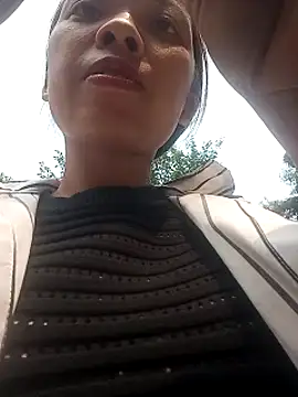 Andrea-688 online show from 04-05-26, 01:45