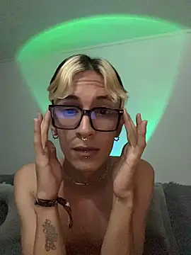 Dracco Velour  online show from 02-21-26, 05:09