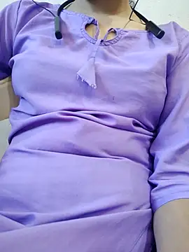 Snapshot of Ranu_maharastra chatting on 12-16-25, 07:12 Ranu maharastra online show from 12-16-25, 07:12