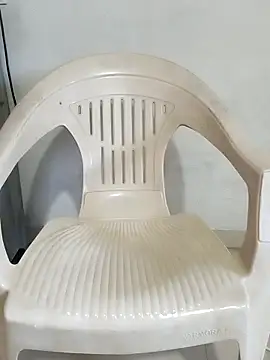 Snapshot of Ranu_maharastra chatting on 12-21-25, 03:30 Ranu maharastra online show from 12-21-25, 03:30