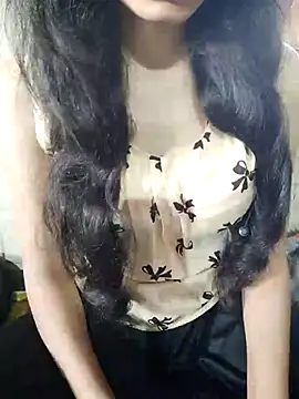 Snapshot of Ranu_maharastra chatting on 01-11-26, 04:19 Ranu maharastra online show from 01-11-26, 04:19