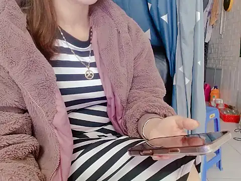 Midu 9x online show from 01-14-26, 02:04