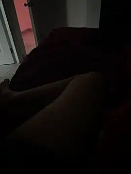 3LEGSSS online show from 01-08-26, 03:51