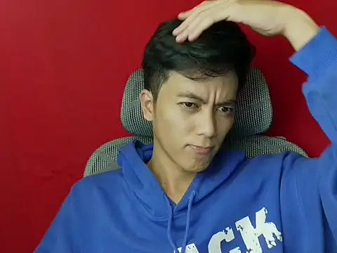 Snapshot of riodickph chatting on 05-26-26, 04:49 riodickph online show from 05-26-26, 04:49