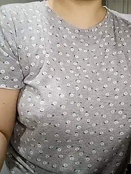 Emilyhomegirl1 online show from 02-27-26, 05:13