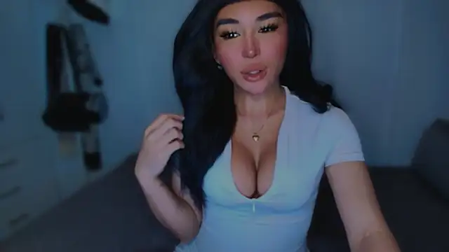 Snapshot of mxshemale_ladyboy chatting on 03-10-25, 05:11 mxshemale ladyboy online show from 03-10-25, 05:11