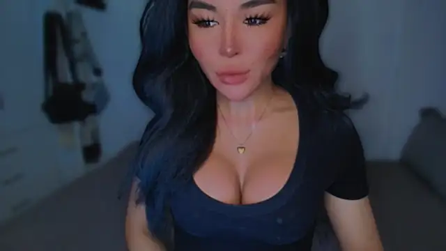 Snapshot of mxshemale_ladyboy chatting on 03-14-25, 11:53 mxshemale ladyboy online show from 03-14-25, 11:53