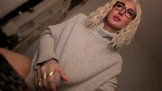 mxshemale ladyboy online show from 11-14-25, 08:12