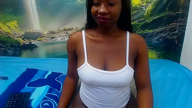 Snapshot of PetiteDiamondxxX chatting on 05-14-26, 04:48 PetiteDiamondxxX online show from 05-14-26, 04:48