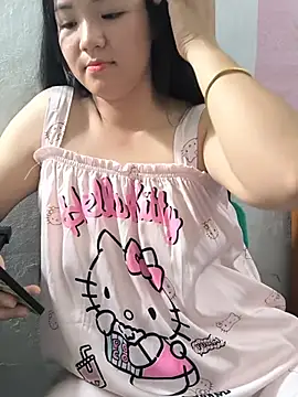 Snapshot of Sisilaydy_01 chatting on 07-17-26, 06:27 Sisilaydy 01 online show from 07-17-26, 06:27