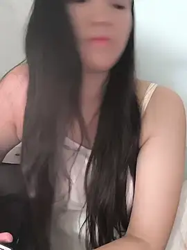 Snapshot of Sisilaydy_01 chatting on 06-22-26, 04:37 Sisilaydy 01 online show from 06-22-26, 04:37