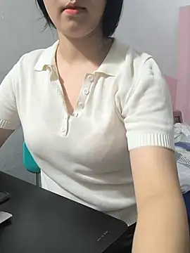Snapshot of Sisilaydy_01 chatting on 07-09-26, 10:15 Sisilaydy 01 online show from 07-09-26, 10:15